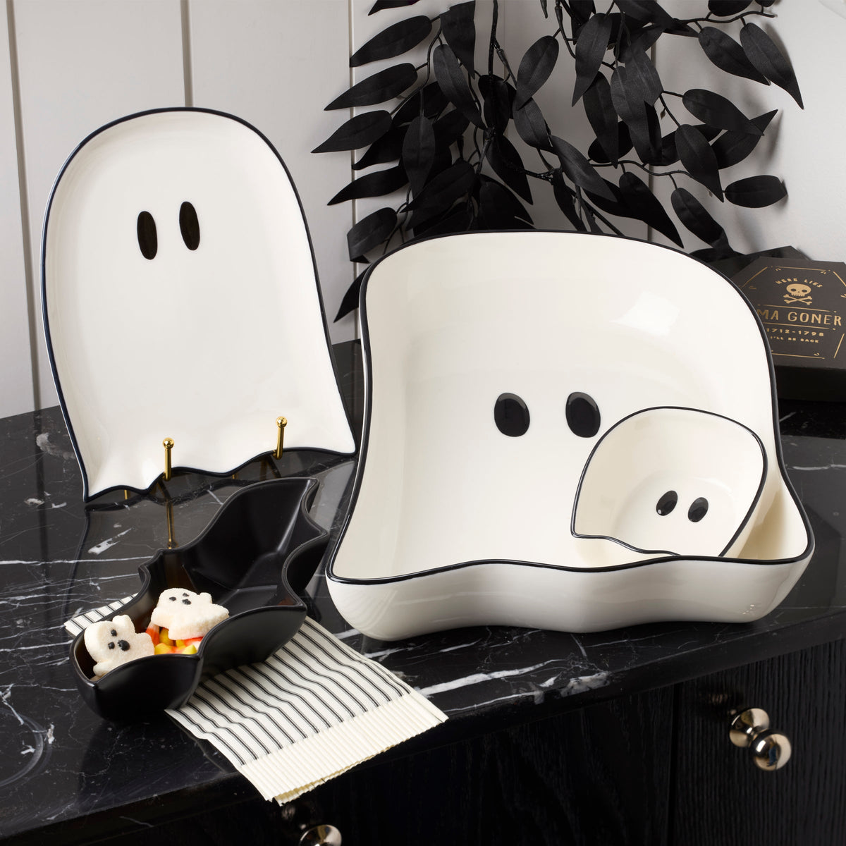Ghost Accent Plates, Set of 4
