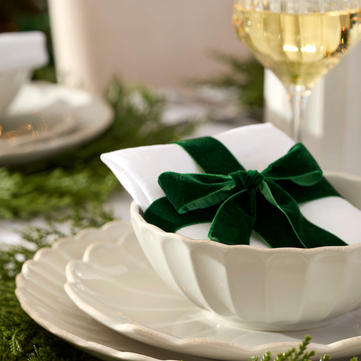 French Perle Scallop White 12-Piece Dinnerware Set