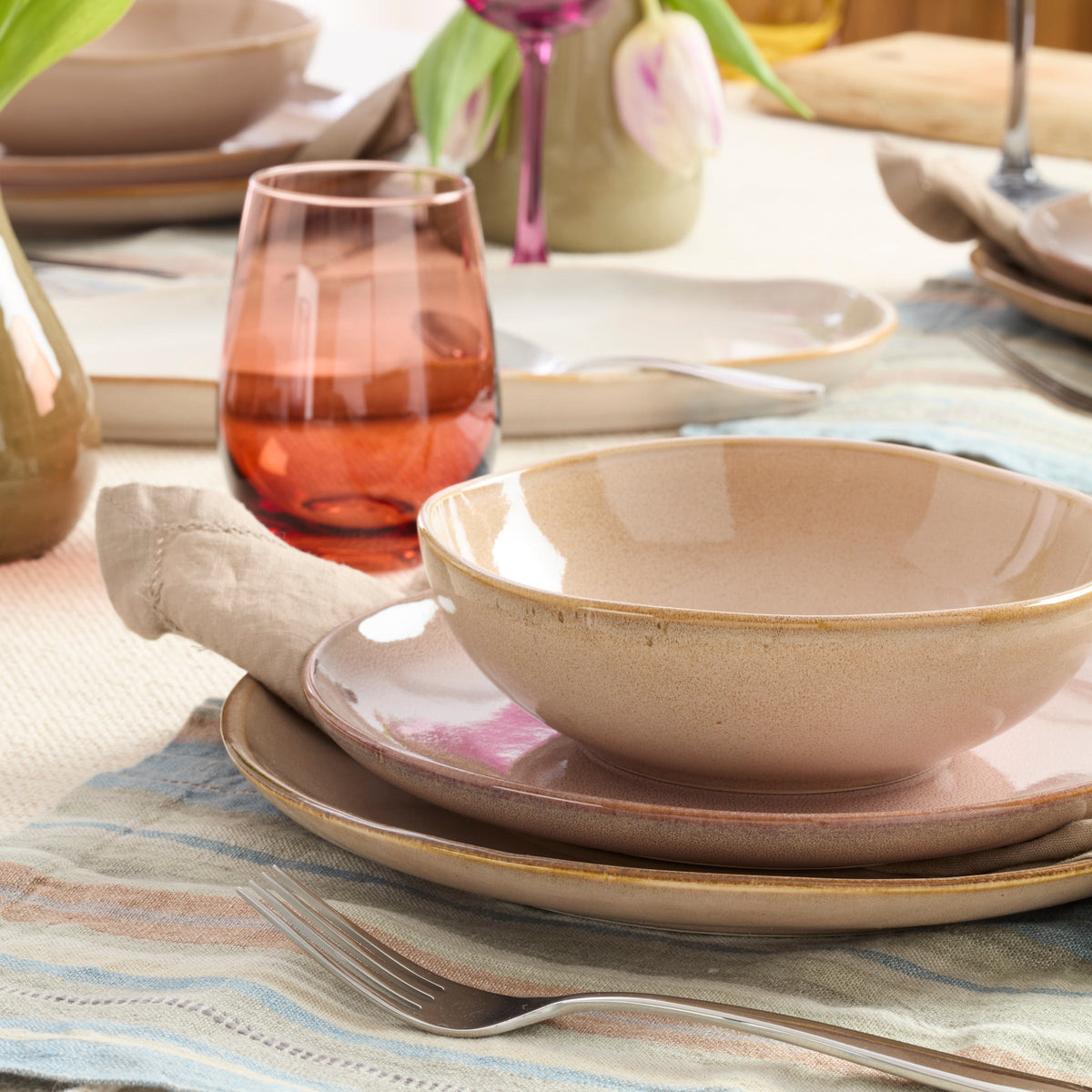 Organic Shades Clay 12-Piece Dinnerware Set